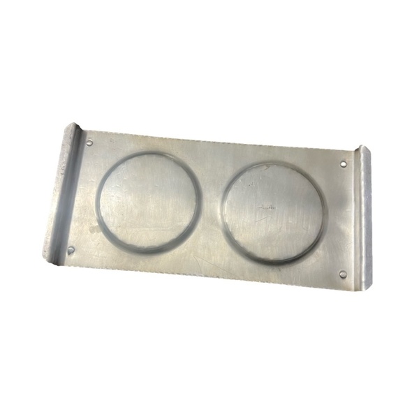 Vintage Hammered aluminum Tray - Picture 4 of 8